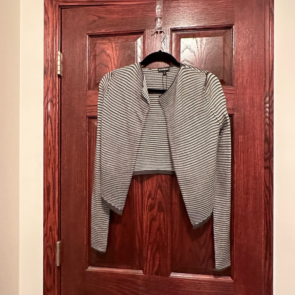 Crop drape front cardigan